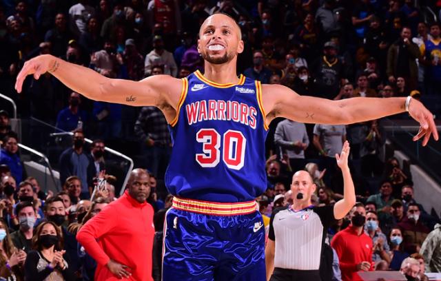 华体会app官网入口-第二节的虫第三节的龙 勇士两节反差为何这么大？